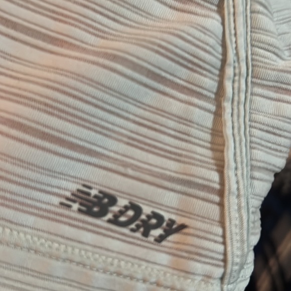 New Balance Tank Top - Picture 5 of 6